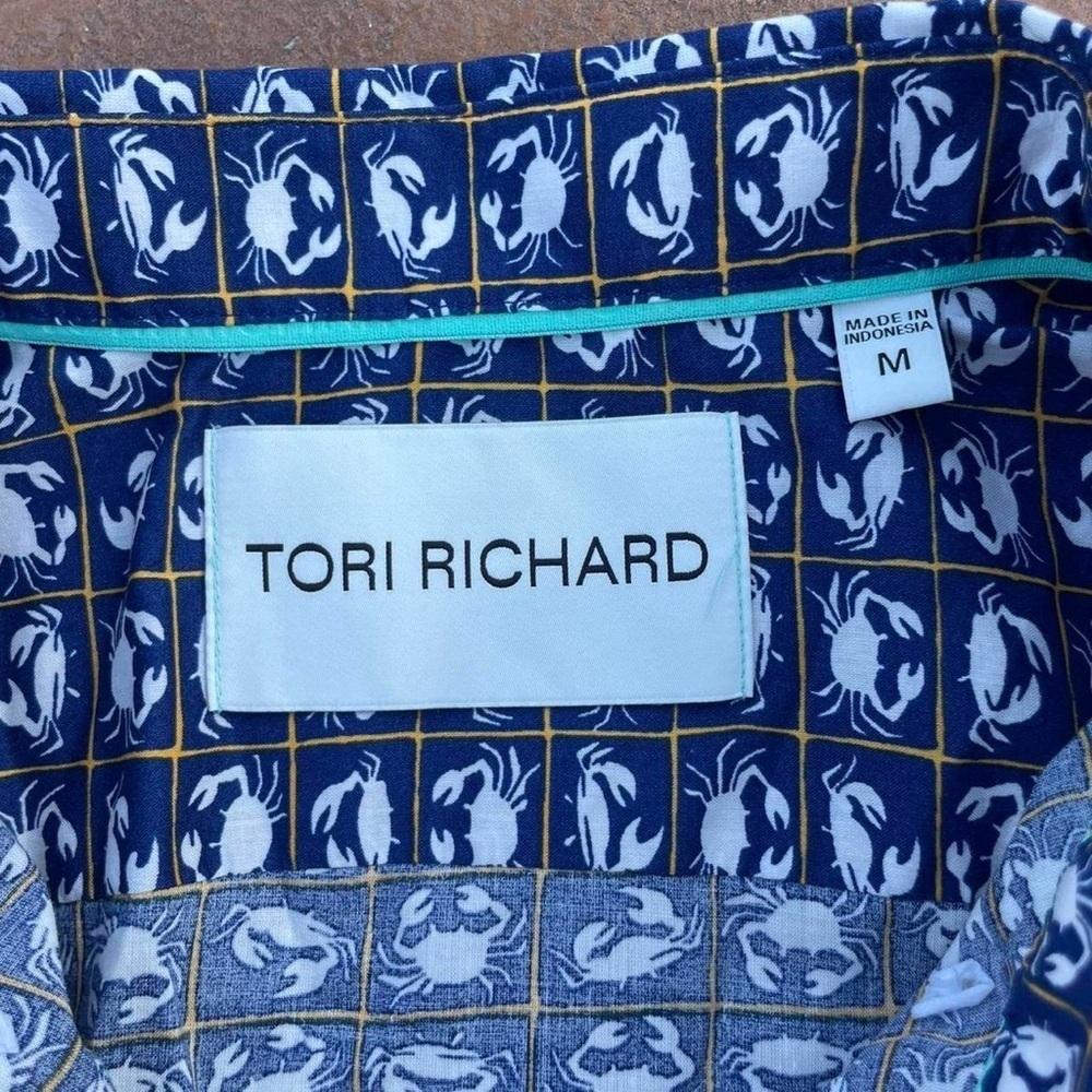 Tori Richard crab printed Hawaiian tropical vacation button down shirt sz m - Picture 6 of 6